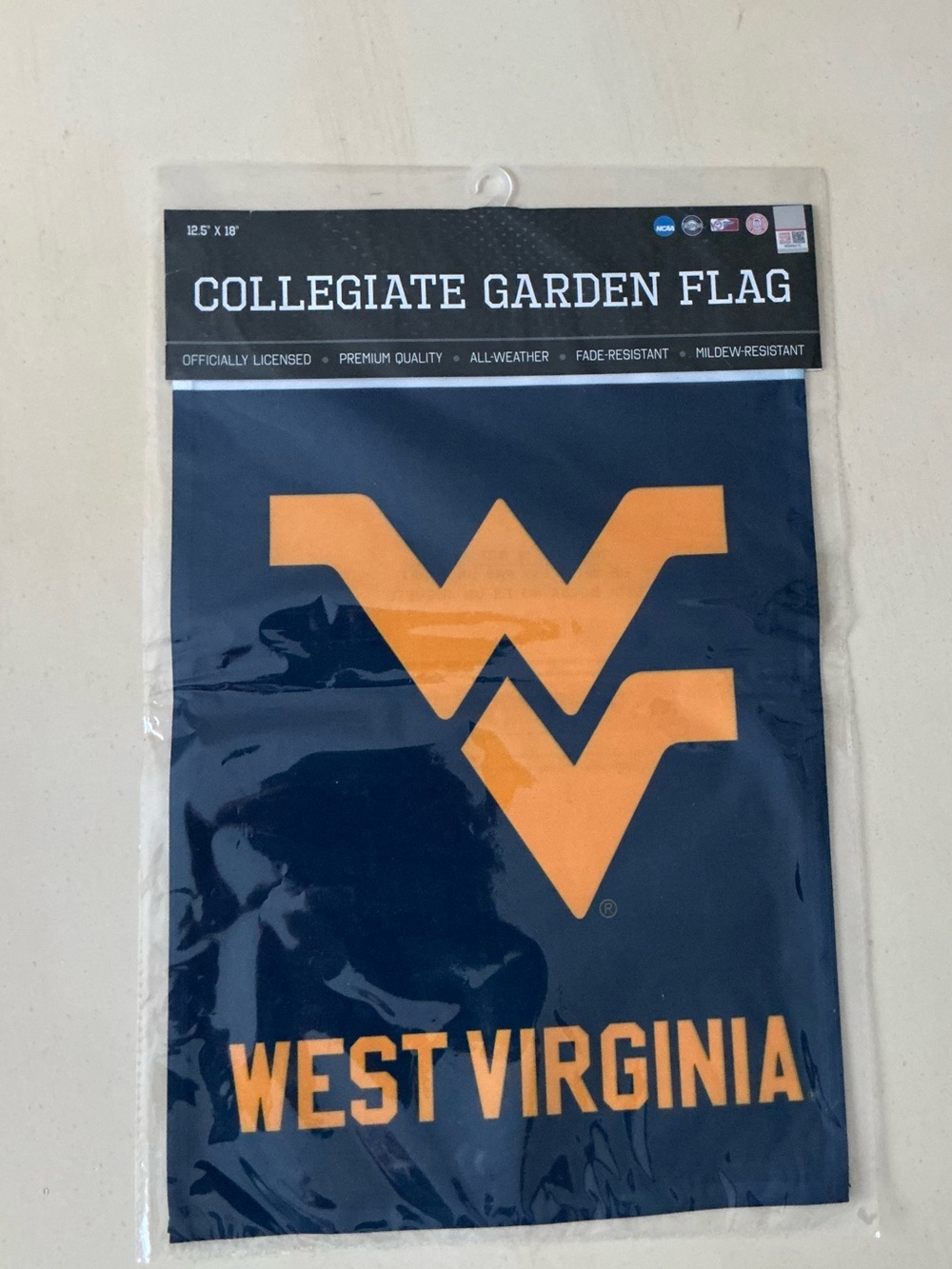 NWT West Virginia University WVU Garden Flag